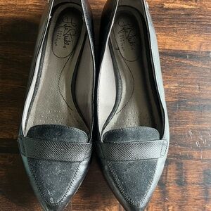 Life Stride, black leather loafer, women’s, size 9
